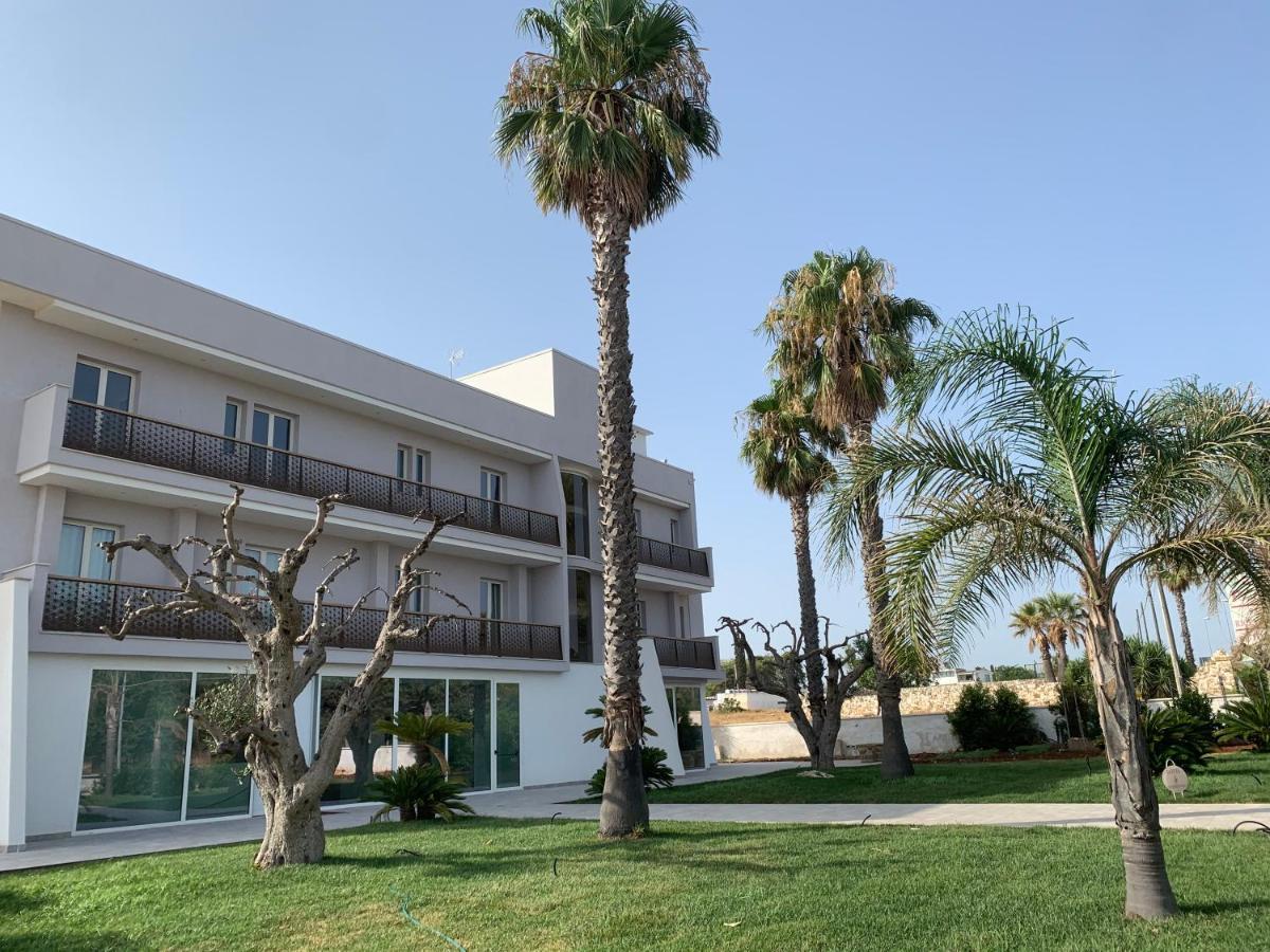 Hotel Posidonia Porto Cesareo Bagian luar foto