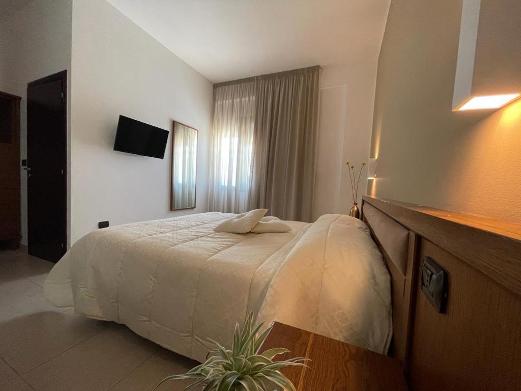 Hotel Posidonia Porto Cesareo Bagian luar foto