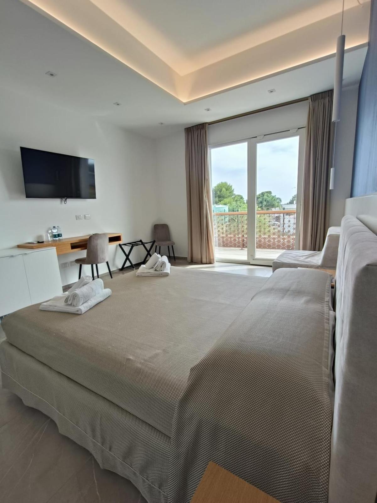 Hotel Posidonia Porto Cesareo Bagian luar foto